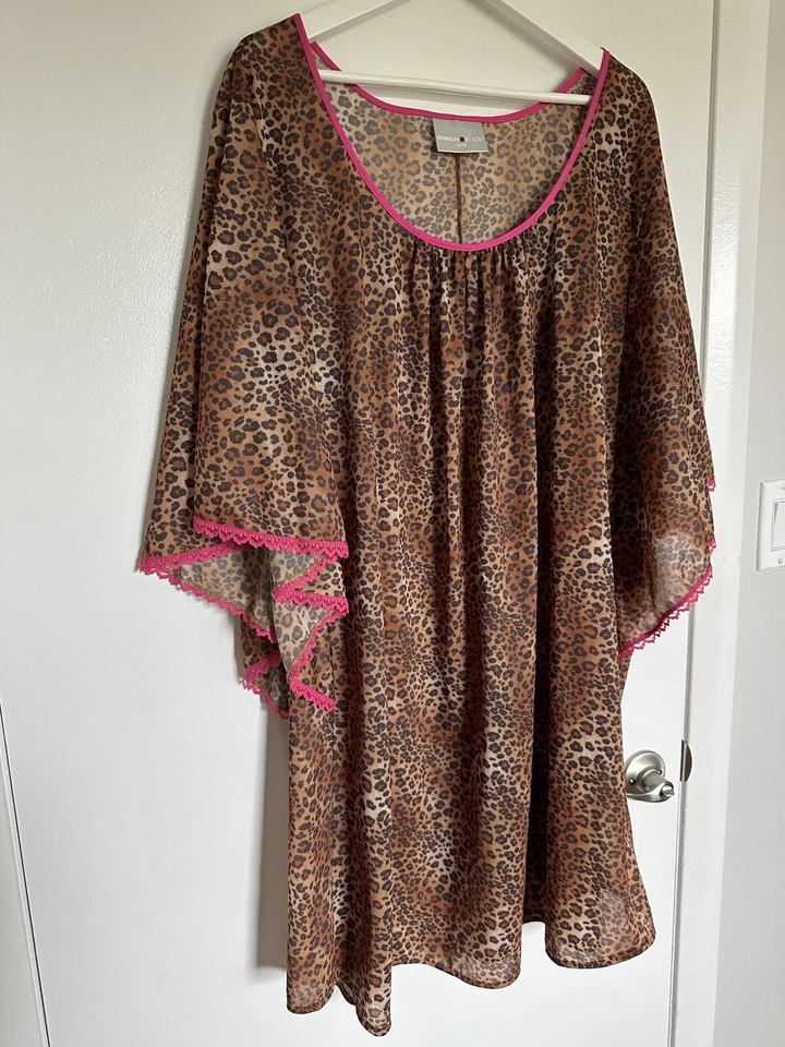 AVENUE BODY ANIMAL PRINT MANGA 3/4 TALLA 22/24 CUELLO REDONDO Foto 2 de 4