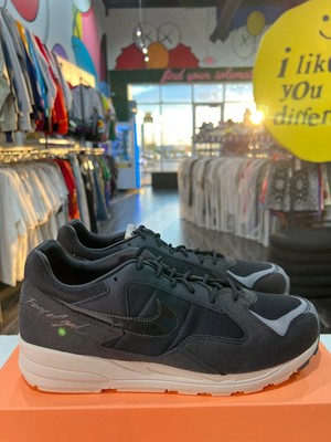 Size 11.5 - Fear Of God x Nike Air Skylon 2 Black PRE-OWNED
