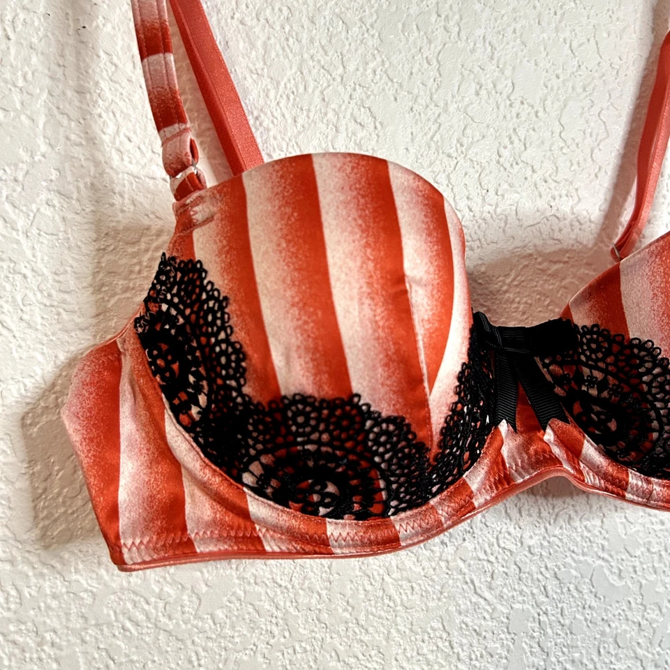 Pleasure State White Label Bra Womens Size 34B Red Stripe Black Lace SAMPLE - Image 4 of 4