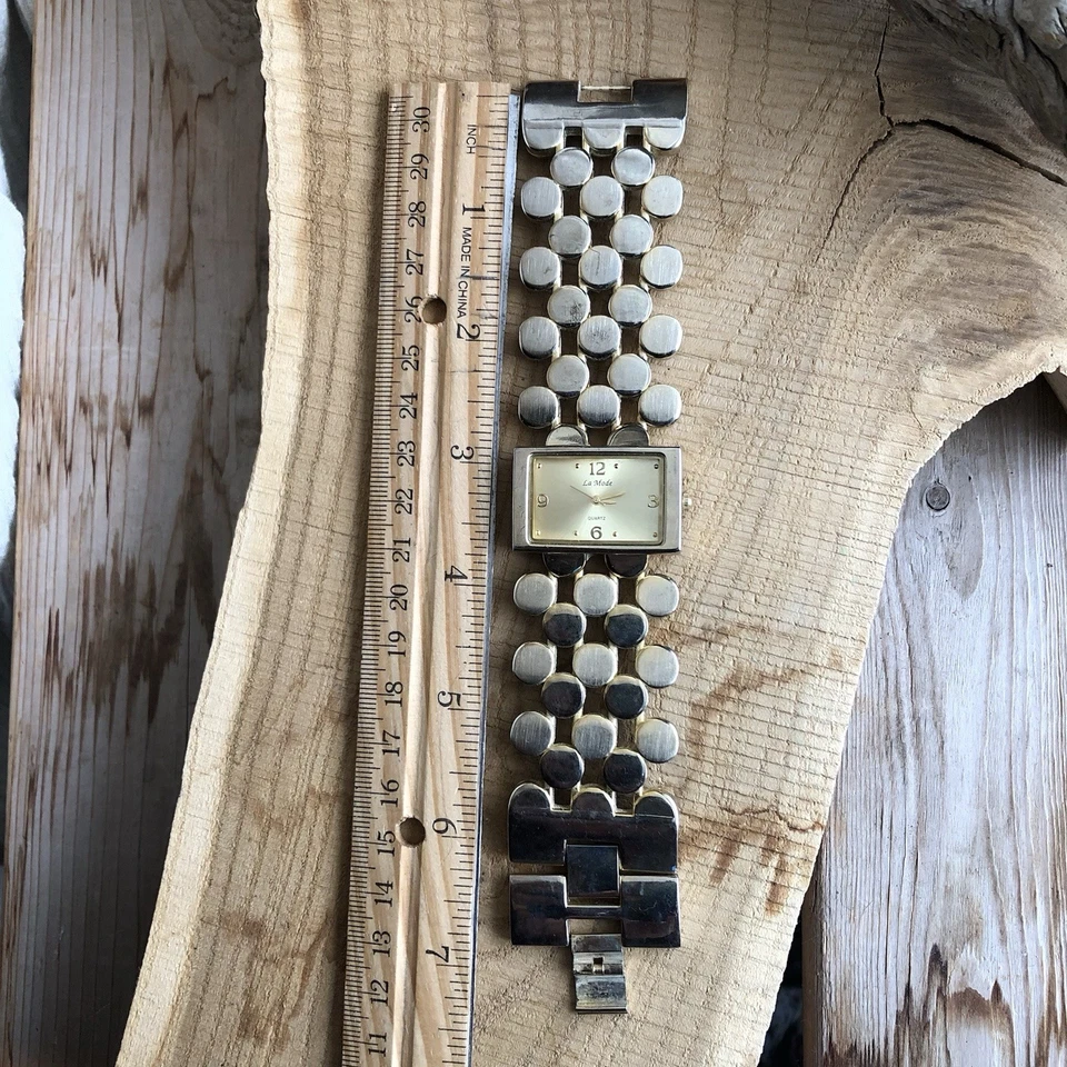 Reloj Fósil Tono Oro Cadena de Puntos Banda Ancha 7” Cuarzo LaMode Moderno Vintage Vibraciones Foto 4 de 4