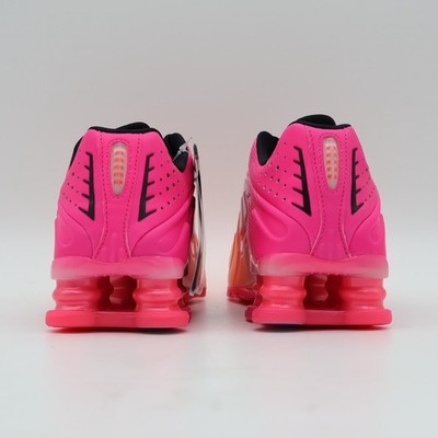 IH2343-600 Nike Shox R4 Hyper Pink Atomic Pink (Women's) | eBay