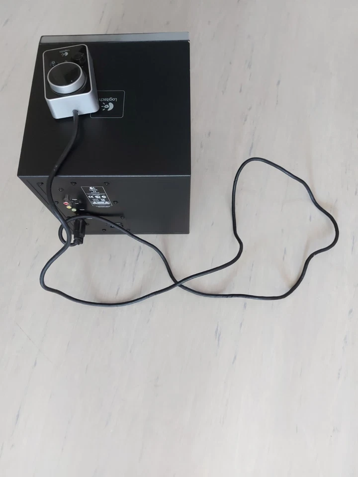 Logitech Z4 Speaker for PC with controller - High sound quality - Bild 2 von 4