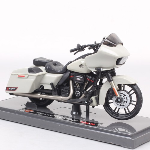 Maisto 1:18 Scale Harley CVO Road Glide Motorcycle Diecast Bike Models Toy 2018 - Picture 9 of 11