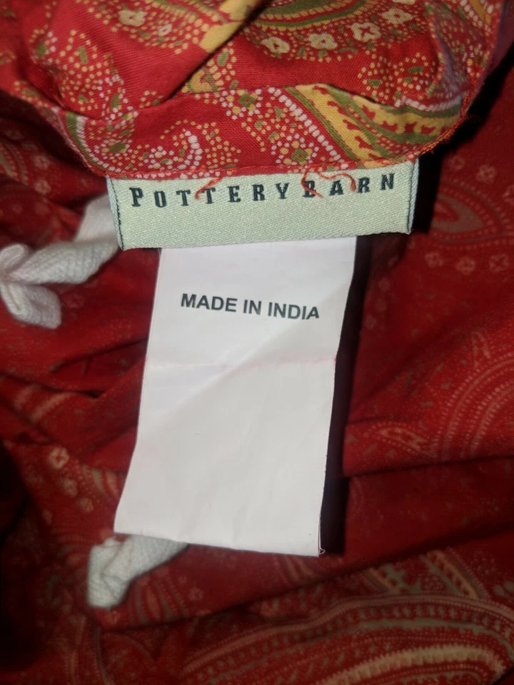 Funda nórdica Pottery Barn Mira Anibel roja cachemira algodón reina completa botones Foto 3 de 4