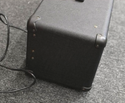 Hughes & Kettner Warp X 120W Tube Head Amp Amplifier glows
