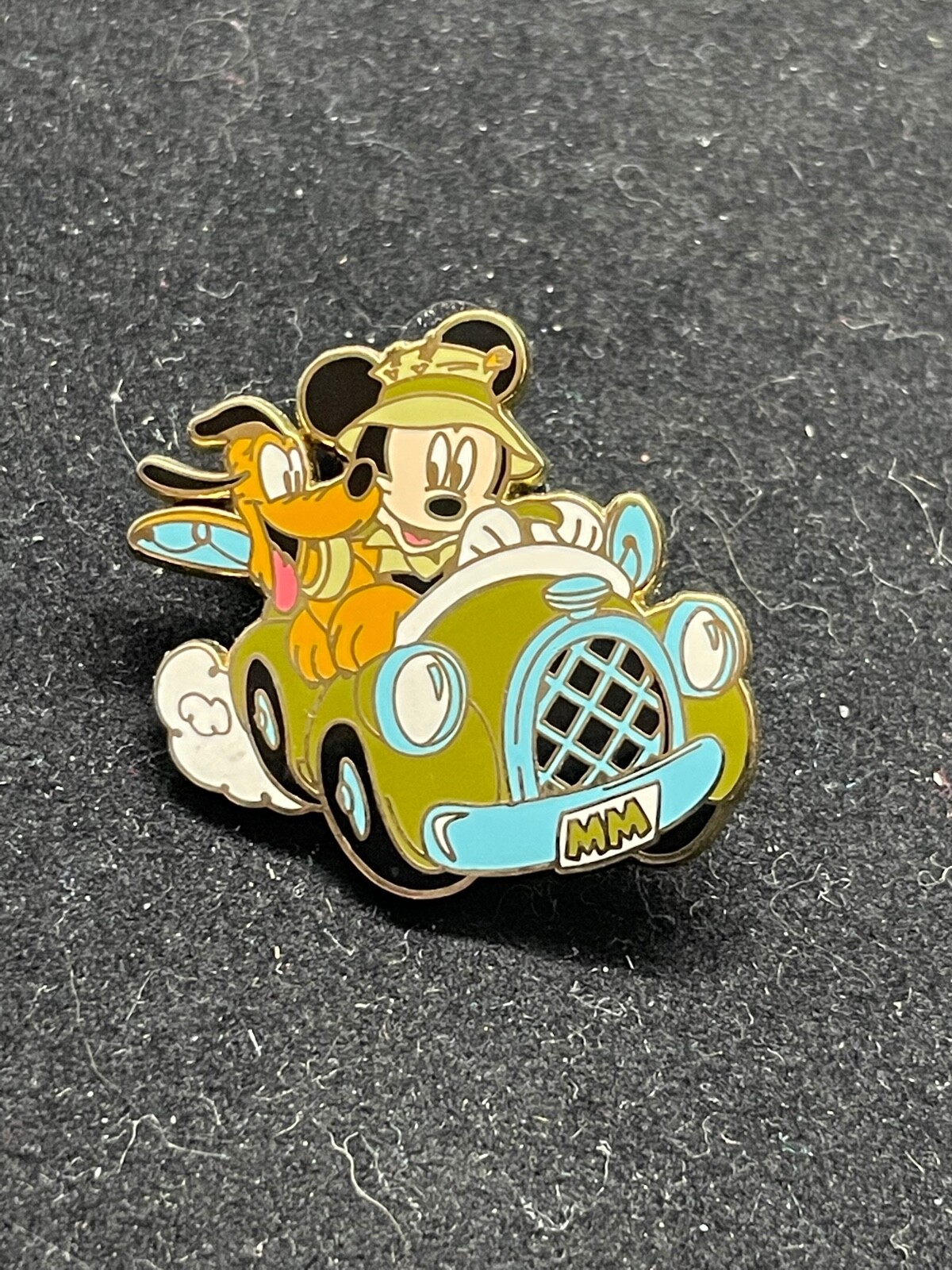 Disney Pin Cast Lanyard Series 2 Gone Fishin' #3 Mickey Pluto Driving Car 25477