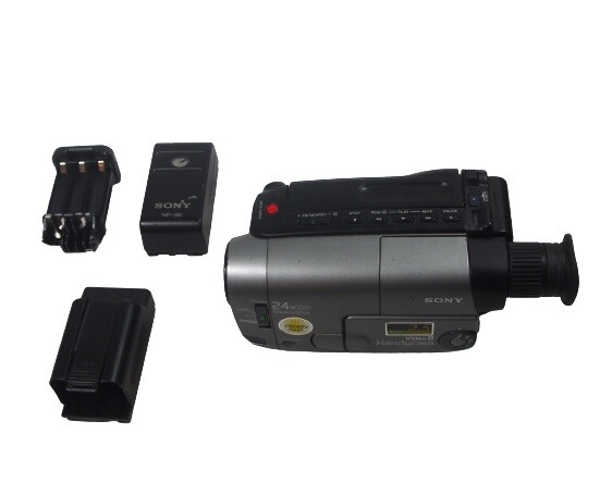 Sony Handycam CCD-TRV21 8mm Analog Camcorder 24x Digital Zoom | eBay