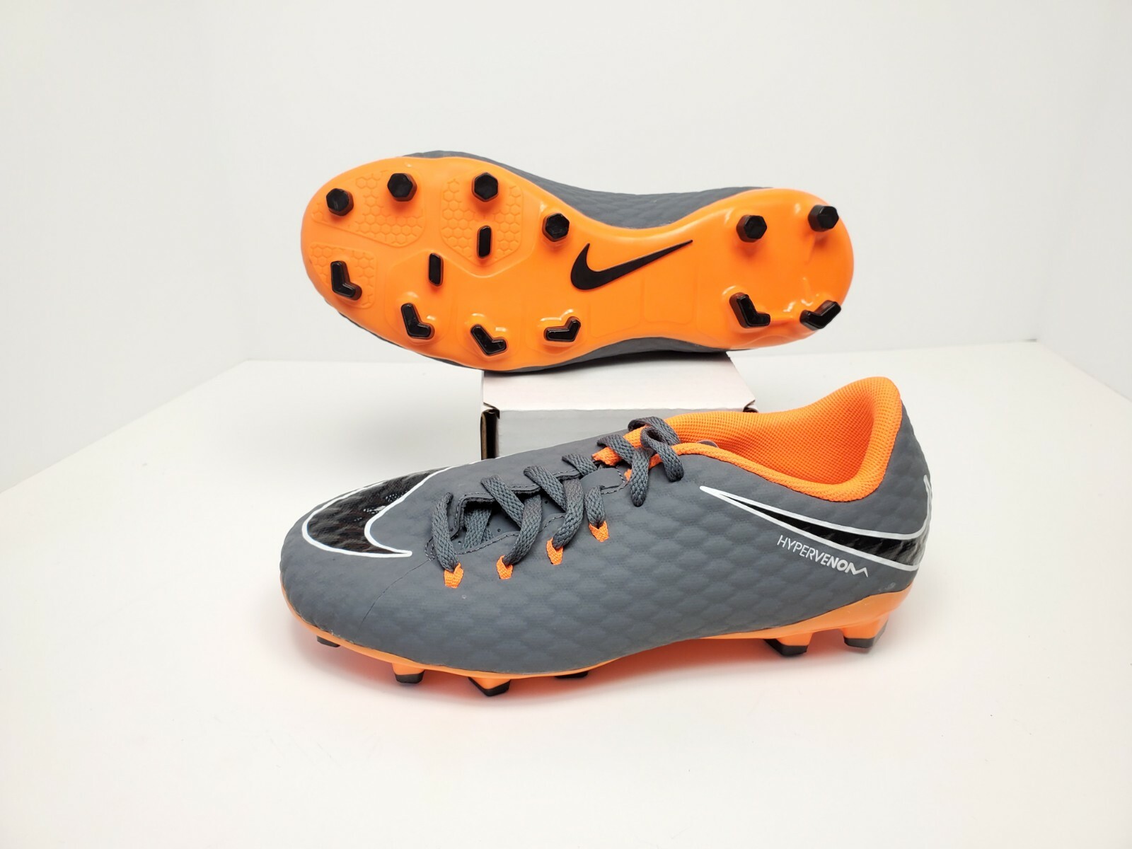 hypervenom nike skin cleats