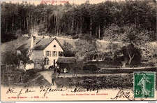 20654 postcard 88 La Maison Forestière des Molières