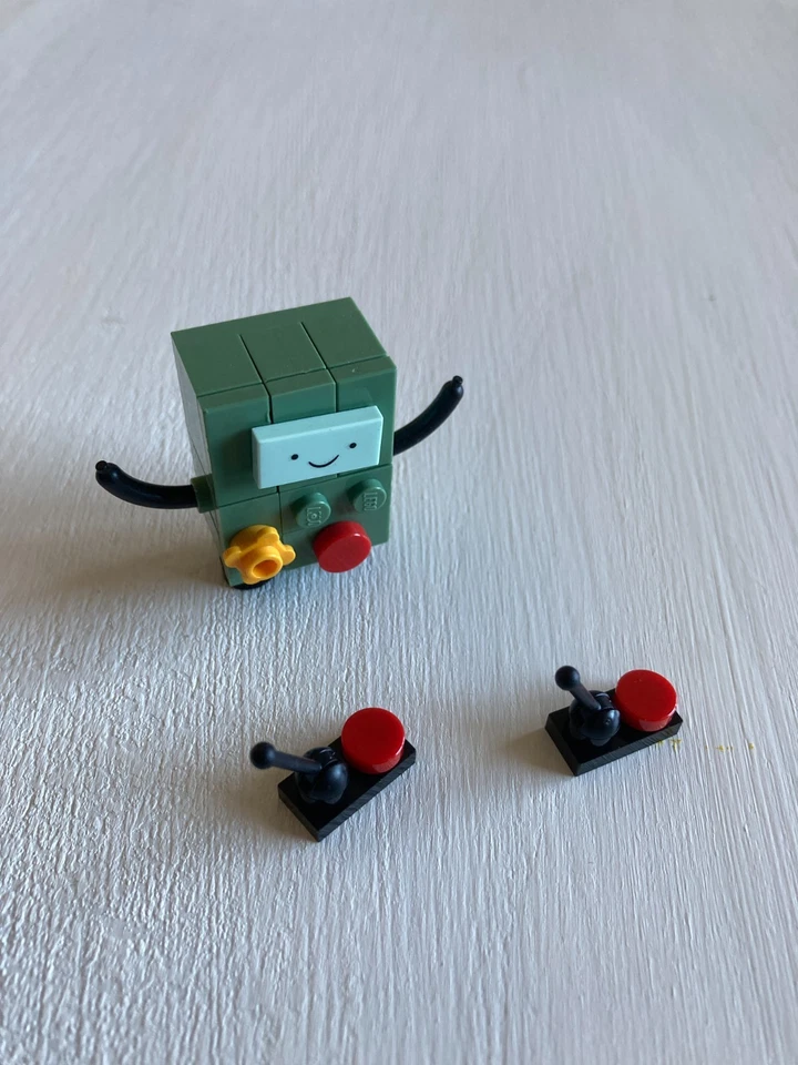LEGO Ideas 21308 Adventure Time, foto 3 di 5