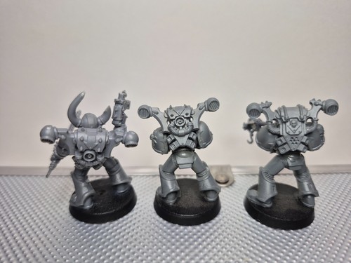 Warhammer 40k Chaos Space Marines Tactical Squad X 13 komplett zusammengebaut & grundiert - Bild 5 von 9