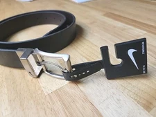 Nike Golf  Loop Cut Out Reversible Leather Belt M 34/36 Black/Brown 