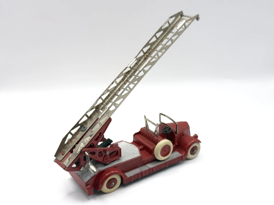 DINKY TOYS FRANCE # 32D DELAHAYE VOITURE POMPIERS ESCADA CAMINHÃO DE BOMBEIROS MUITO BOM ESTADO - Imagem 4 de 4