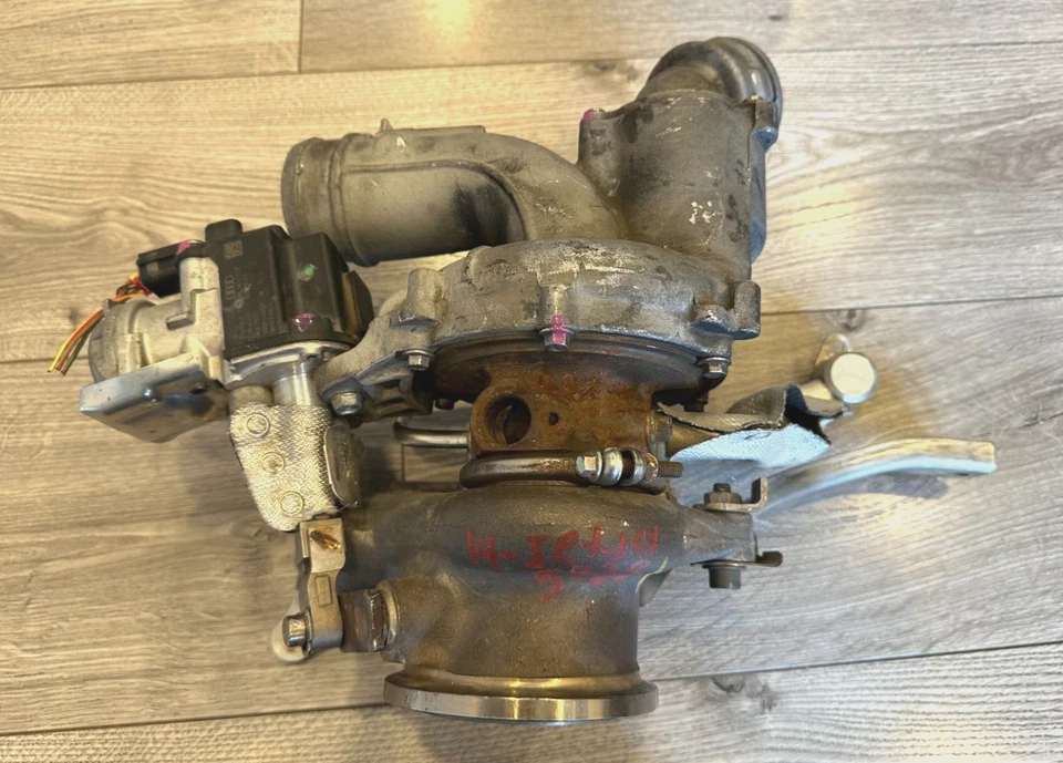 Volkswagen Jetta Beetle 2013 2014 2015 turbocompresor 06K145702G original OEM Foto 2 de 4