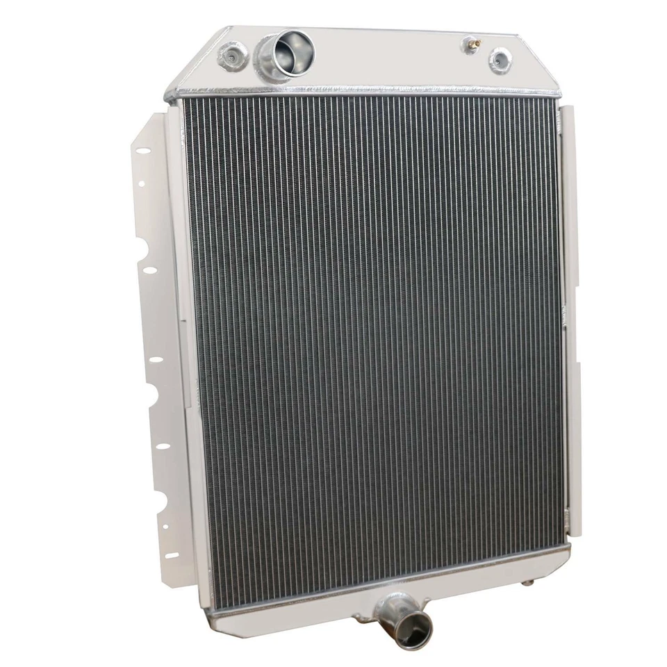 3 ROW Radiator Fits International 2300 3000 3600 3800 4900 493367C4 493367C3 AT - Image 2 of 4