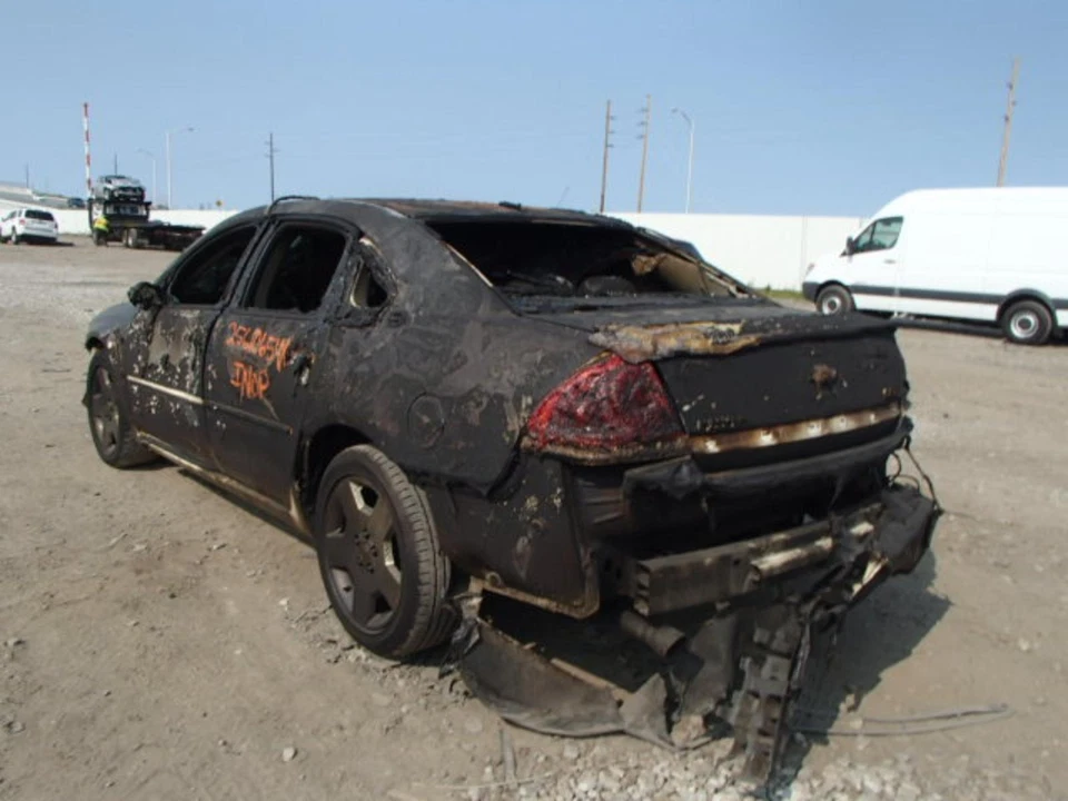 Compresor de aire acondicionado usado se adapta a: Chevrolet Impala 2007 5,3 grado B Foto 3 de 4