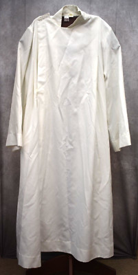 Used White Alb by Autom, Size M (CU997)