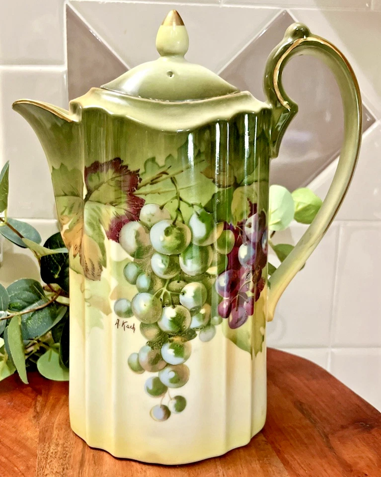 DE COLECCIÓN OLLA DE CHOCOLATE A&C BAVARIA con 4 tazas racimo de uva verde/púrpura borde dorado Foto 2 de 4