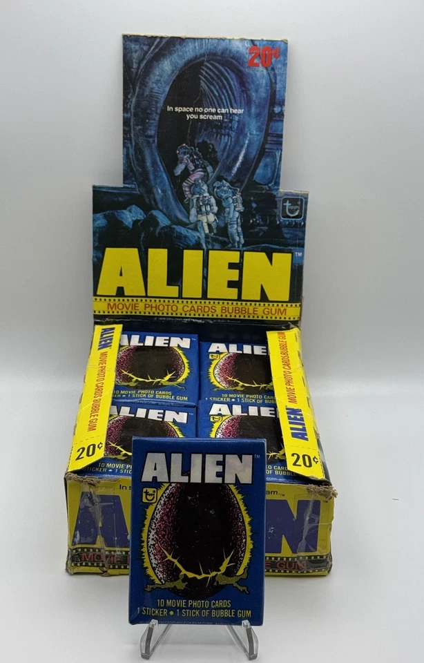Tarjetas fotográficas de película Topps Alien 1979 (1) paquete de cera sellado de fábrica Foto 3 de 4