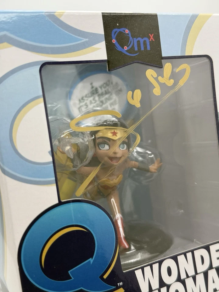 2015 Quantum Mechanix Q Fig Wonder Woman DC Comics Signed Gal Gadot with COA!! - Image 3 of 4