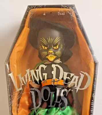 Living Dead Dolls Series 32: 10