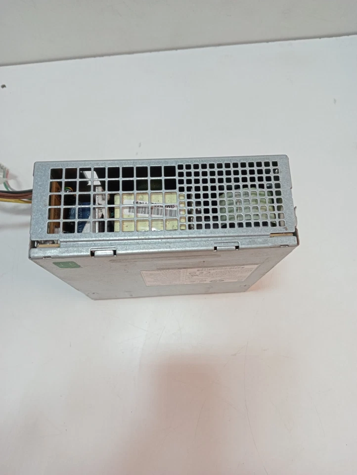 HP 611481-001 240W HP Compaq SFF Power Supply. 613762-001 - Image 4 of 4