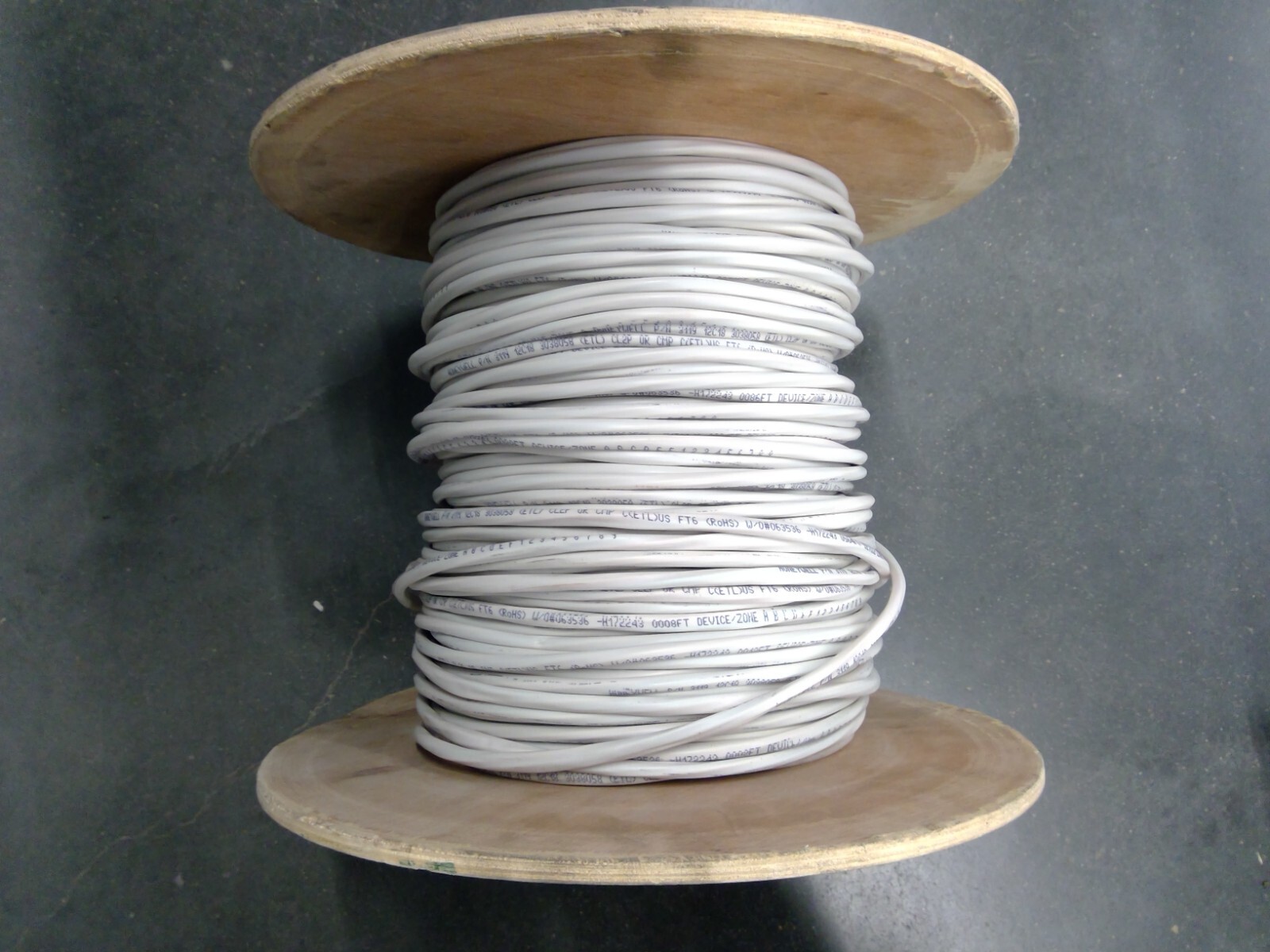 Honeywell 3119 3038058 18AWG 12C Cable Sold By Ft **Free Shipping**