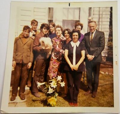 Vintage Found Photo 1971 9 Member Family Outside w Dog & Lily Plant Boys Fashion