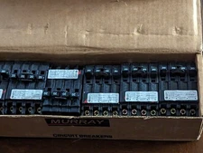 Box Of 6 Murray ,QUAD CIRCUIT BREAKERS MP22020 , 2 pole 20A+2 single  pole 20A