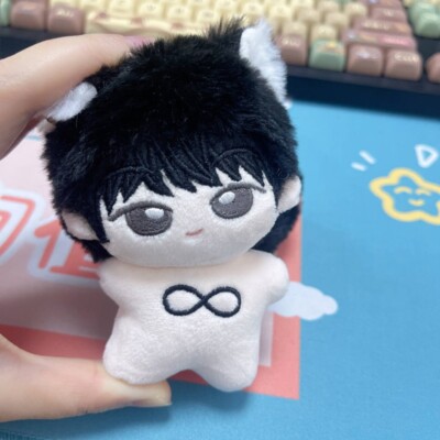 SEVENTEEN THE 8 20cm 人形 s-l400.jpg