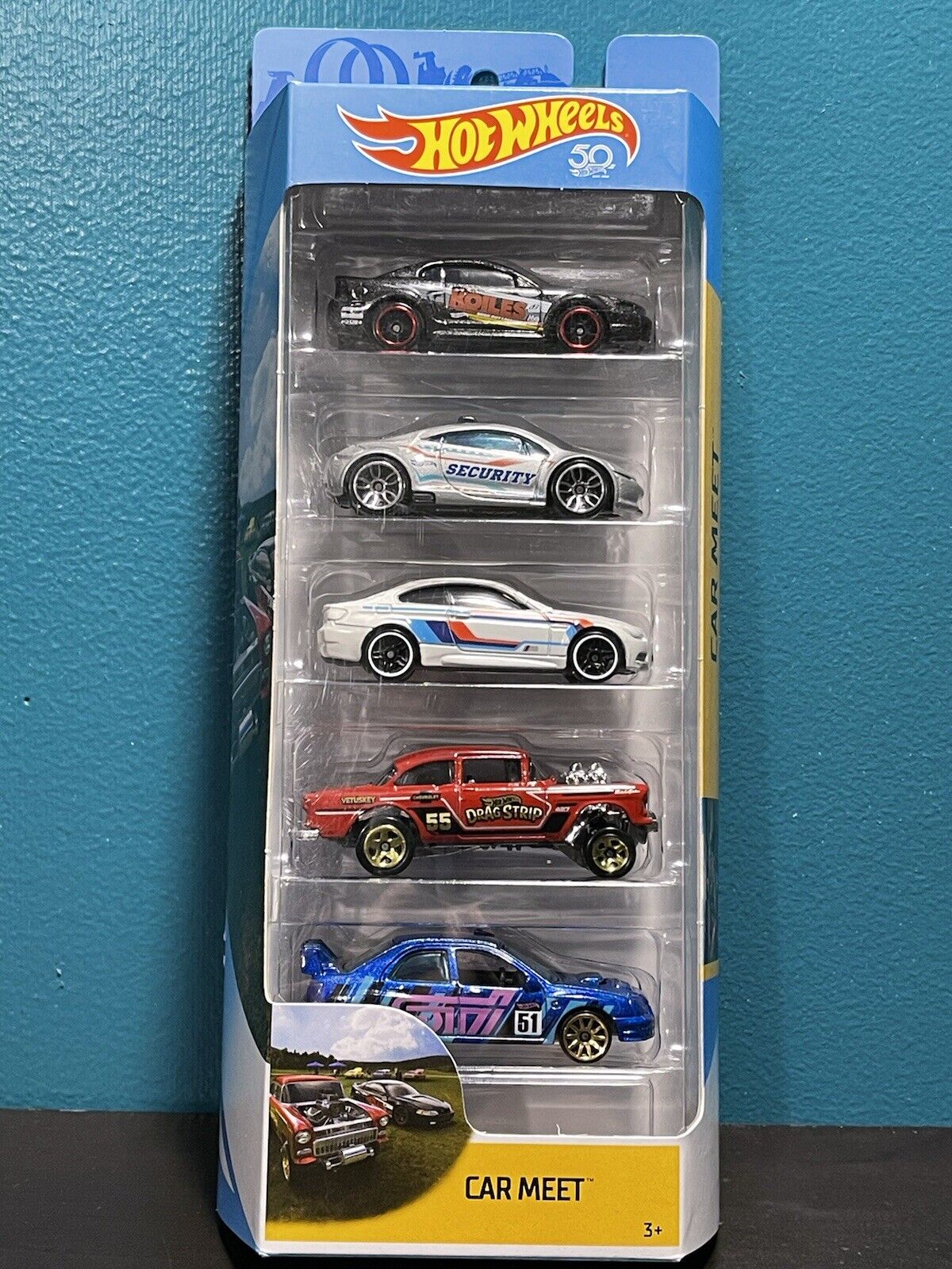 Hot Wheels Car Meet NEW 5 Pack Featuring 55 Chevy,99 mustang,bmw
