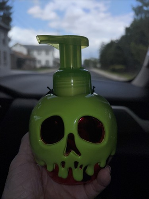 #ad Bath amp; Body Works Disney Villains Evil Queen Poison Apple Foaming Soap Dispenser $35.95