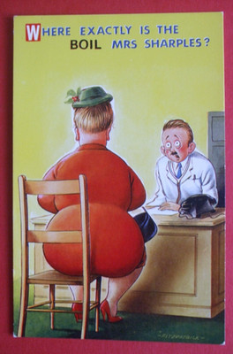 SAUCY BAMFORTH Comic LADY WORE BUM DOCTOR WO GENAU IST DIE KOCHKANTE DES SITZES