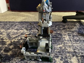 LEGO Knights Kingdom Mistlands Tower 8823 98% complete