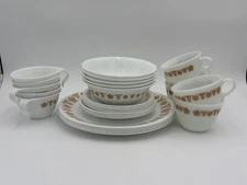 Vintage Corelle Butterfly Gold 30 Pc Dinnerware Set Service for 5