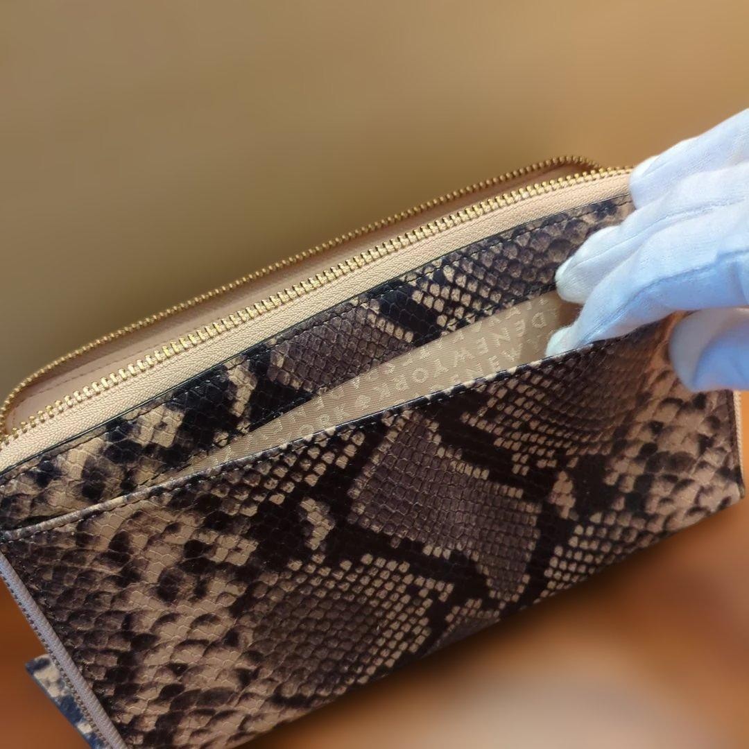 ✨Extremely beautiful item✨Katespade python wallet… - image 10