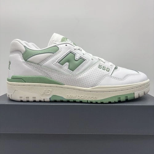 New Balance 550 Mint Green White Leather Athletic Shoes Size 10 Men's BB550FS1