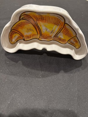 Croissant Ashtray Ceramic Canna Style