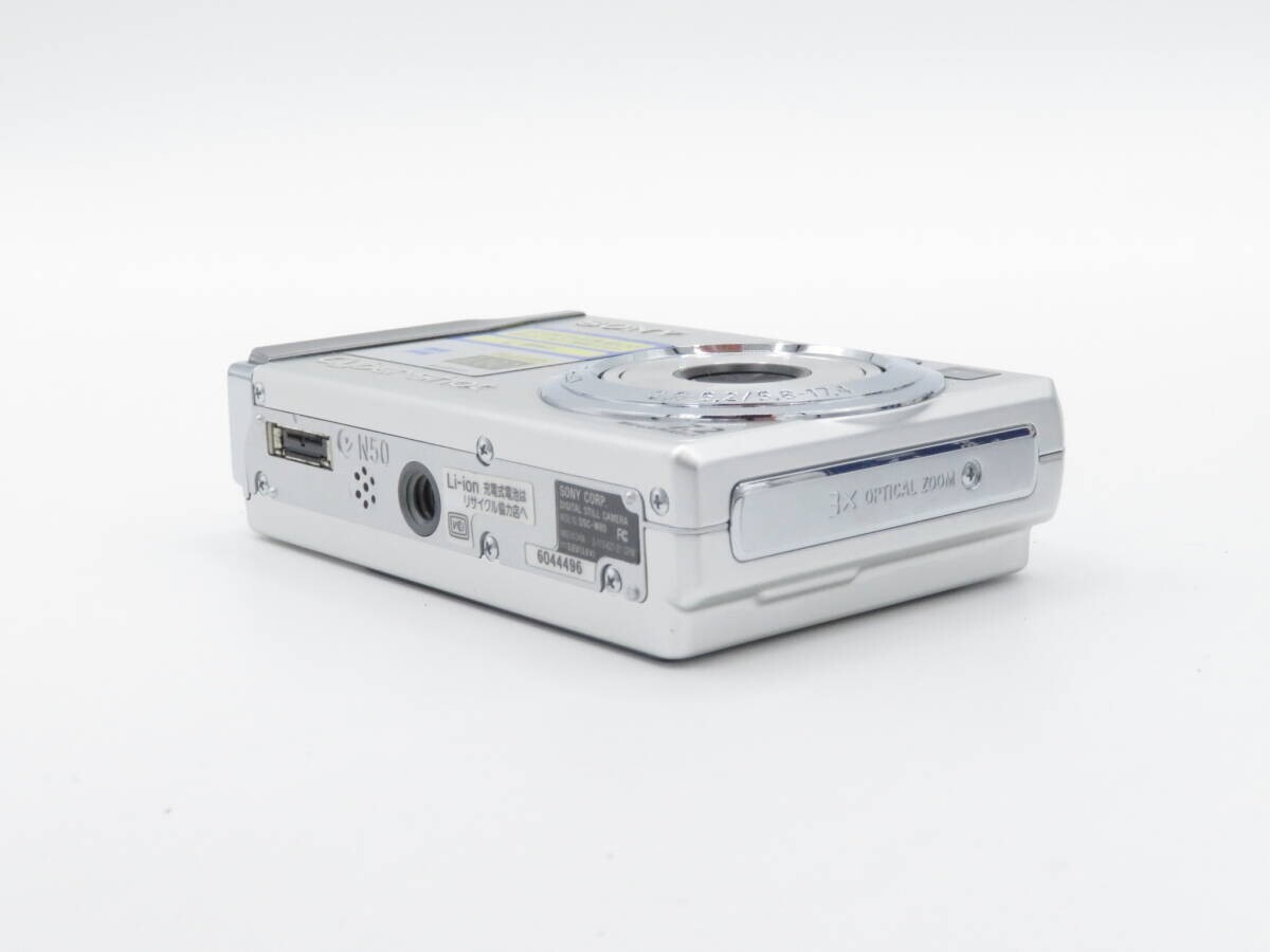Sony Cyber-shot DSC-W80 7.2MP Digital Camera Japanese only w