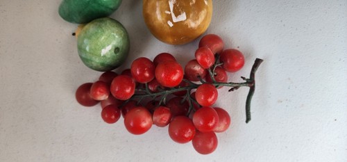 Italian Alabaster Marble Grapes Cluster With Plastic Vine And Fruit Lot - Picture 9 of 12