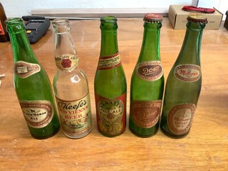 Canada Bottles. Lot of 5. Molson Black Horse Dow Labattes Okeefe's. (beer/ale)