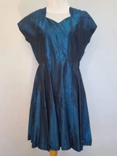 Vintage 1940s / 1950s Beautiful Blue Shiny Iridescent Dress (B-40" W-31" H-48")