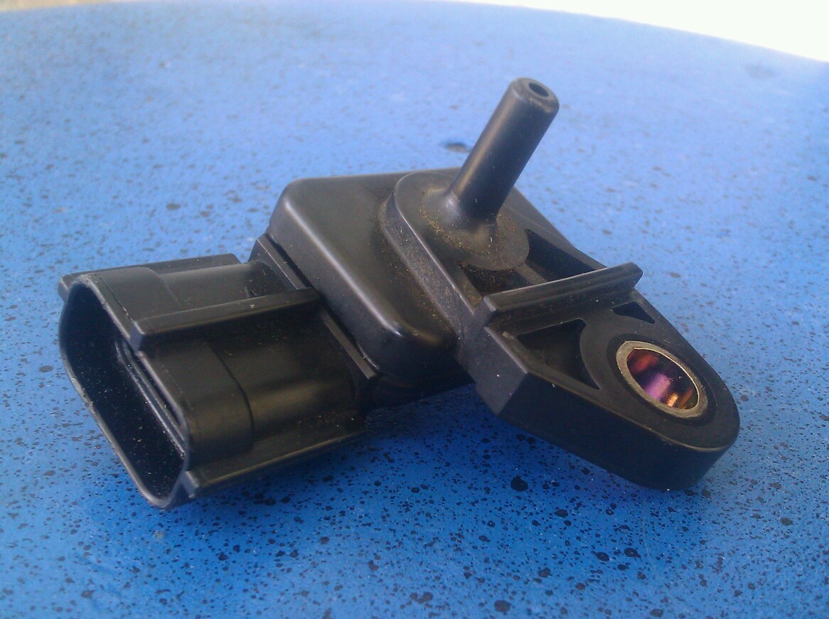 USED OEM Kawasaki MAP Sensor 21176-1118 Fits ZX-10R ZX-636 ZX-6RR