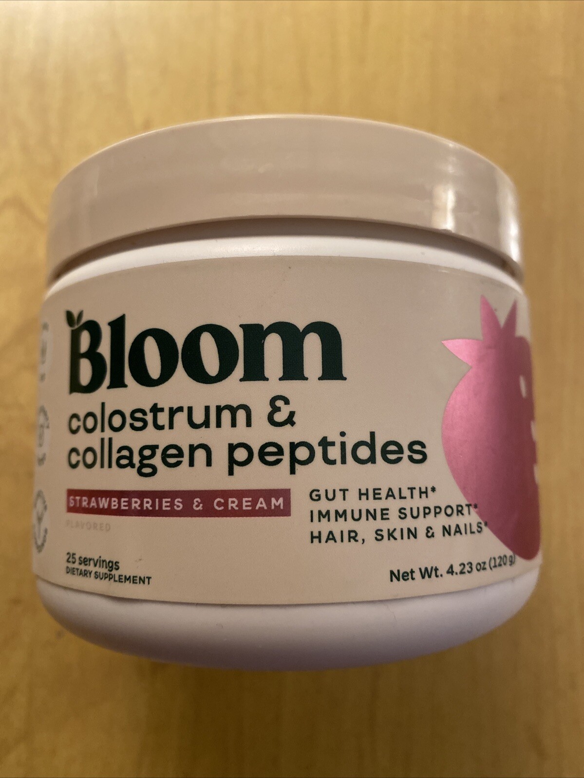 Bloom Colostrum & Collagen Peptides Strawberries & Cream Gut Health 4.23 Oz