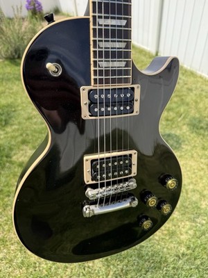 Gibson Les Paul Traditional 2010  w/ Case & OX4 Page Pickups