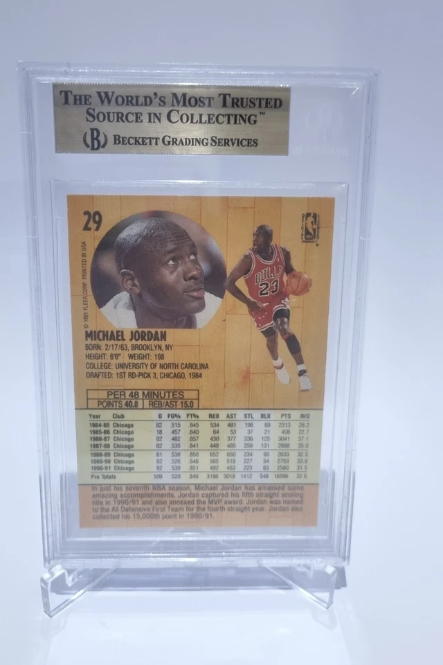 Fleer Michael Jordan #29 BGS 9,5 1991-92 Foto 2 de 3