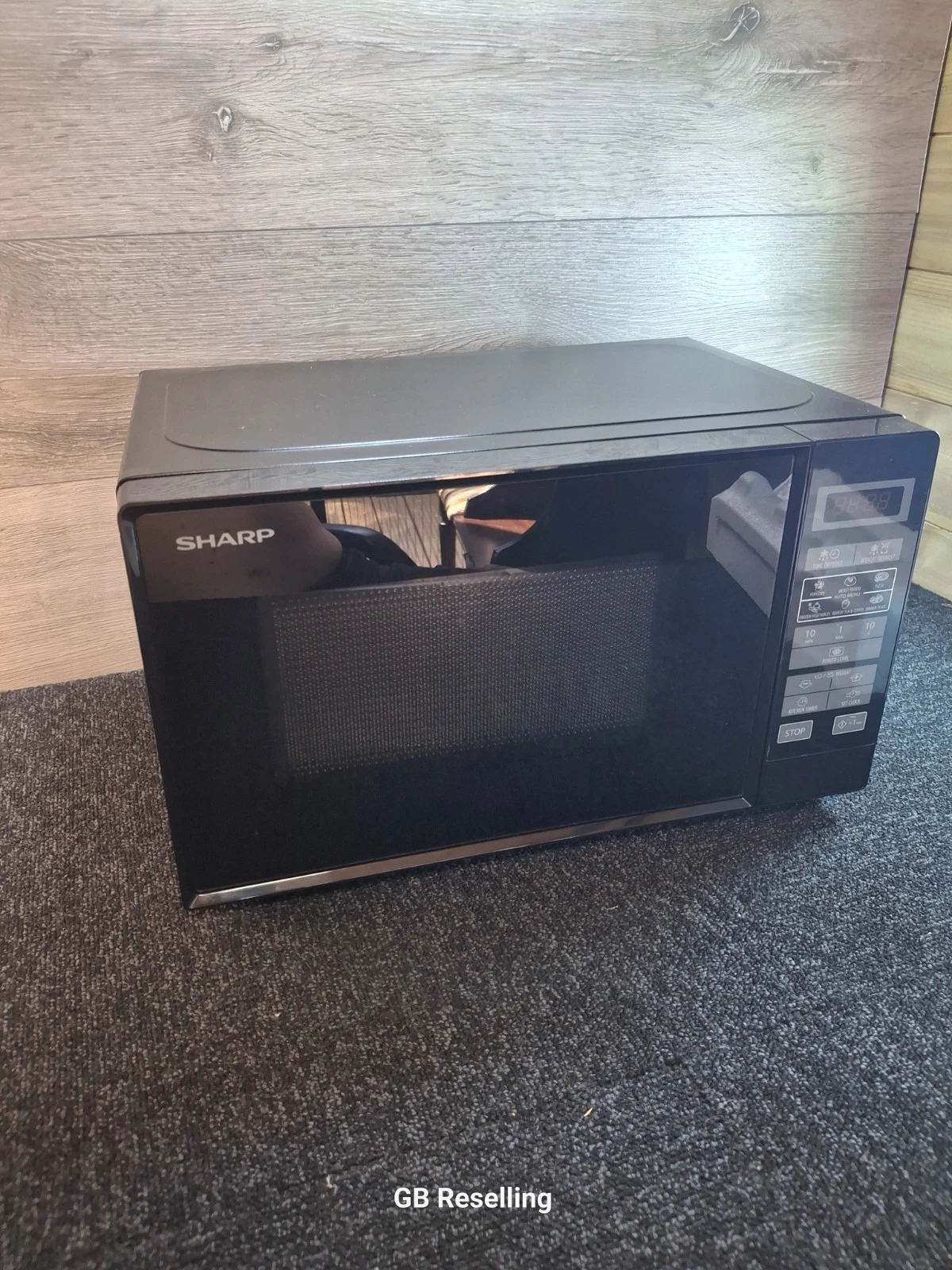 Sharp Microwave 800W Model RDS202TB-UK Brand New. ** Opened, Never Used. **
Opens in a new window or