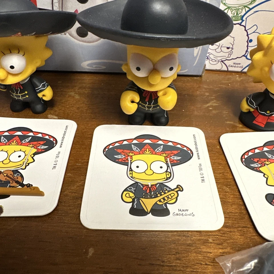 Kidrobot Los Simpson Bart Lisa Maggie Mariachi Serie 2 Sin Caja 2010 1/25 Raro Foto 3 de 4