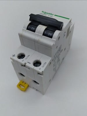 Schneider Electric C65N-DC C 10A 2-Pole DC Circuit Breaker, 125V 10A 