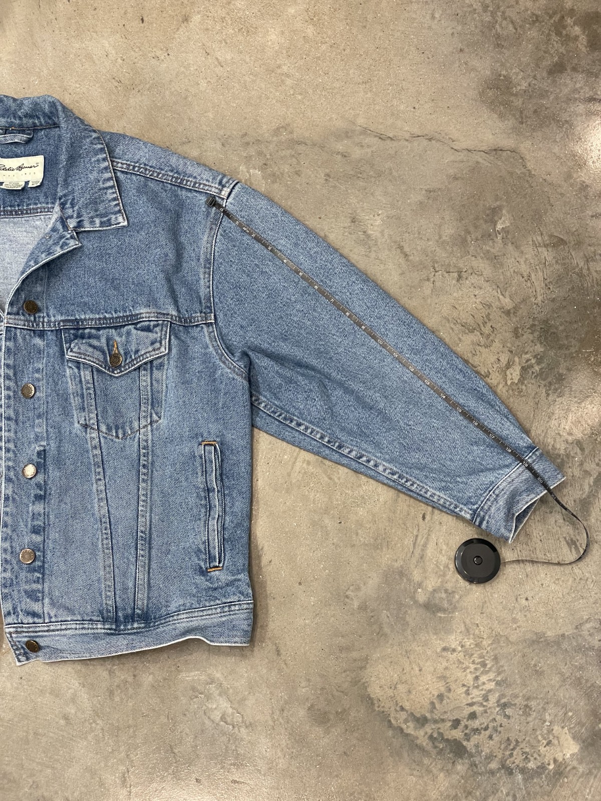 Eddie Bauer Denim Jacket Women M Blue Jean Button Front Cotton Casual Classic thumbnail 9